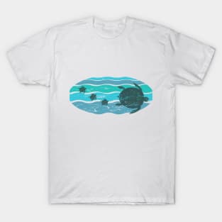 Lispe Sea Turtles on Distressed Waves T-Shirt